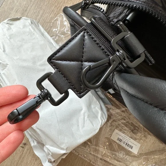 NWT MZ Wallace Black Medium Woven Box Tote. - Picture 12 of 16